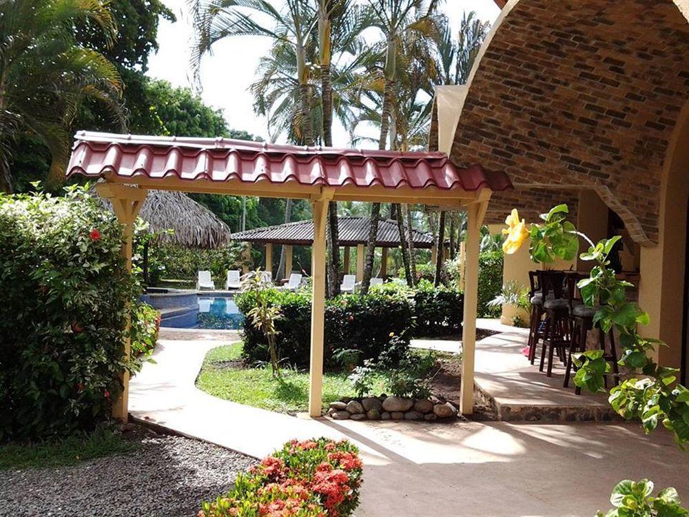 אסטריוס Delfin Beach Front Resort מראה חיצוני תמונה